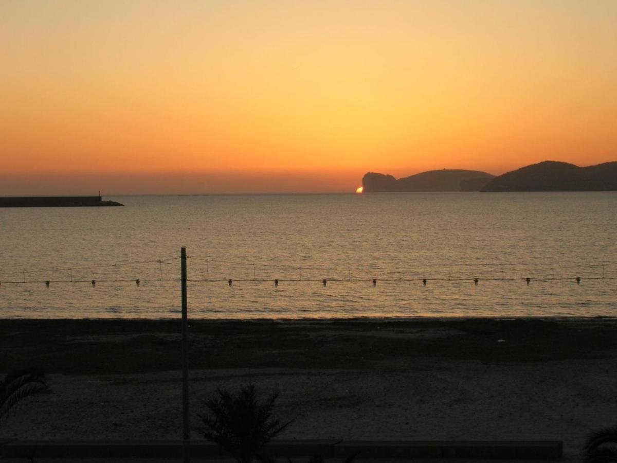 Giosuero Beach ألغيرو المظهر الخارجي الصورة